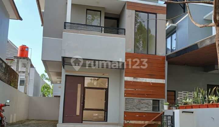 Rumah 2 Lantai Furnished Cluster Kedaton Park Bsb City Disewakan