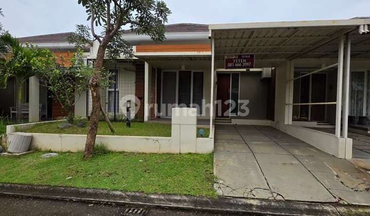 Disewakan Rumah Full Furnished Depan Danau Bsb