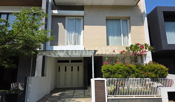 Disewakan Rumah Mewah Full Furnish Candi Golf Ada Lift