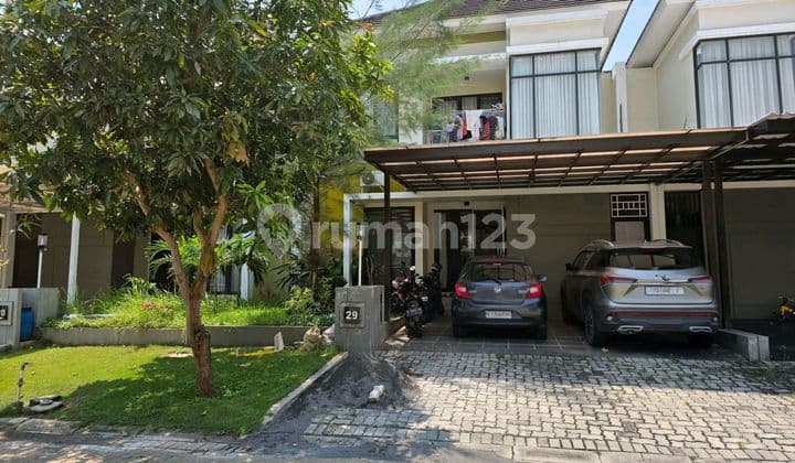 For Quick Sale: Graha Padma Semi-Furnished House, Ready to Use