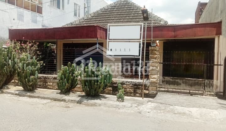 Rumah di Daerah Semarang Barat Ln 4304