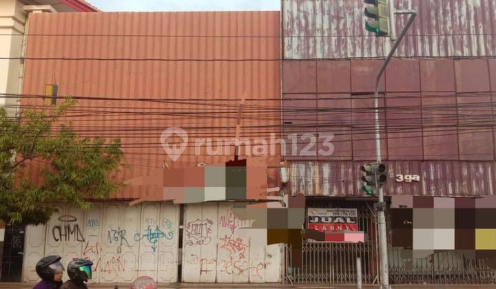 Ruang Usaha Dekat Mall strategis tengah kota siap pakai dijual di jl pemuda Semarang , LN1314s