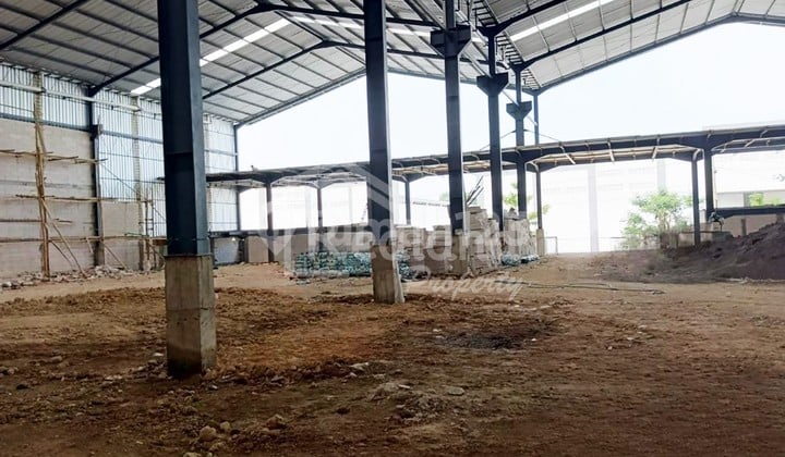 Warehouse at Kic Gatot Subroto Phase V, Semarang Ln 7257S