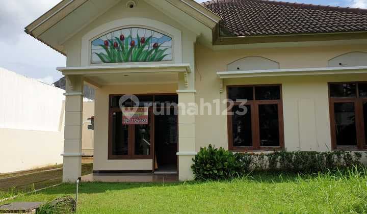 Rumah Dekat Undip di Graha Estetika Tembalang ,Semarang