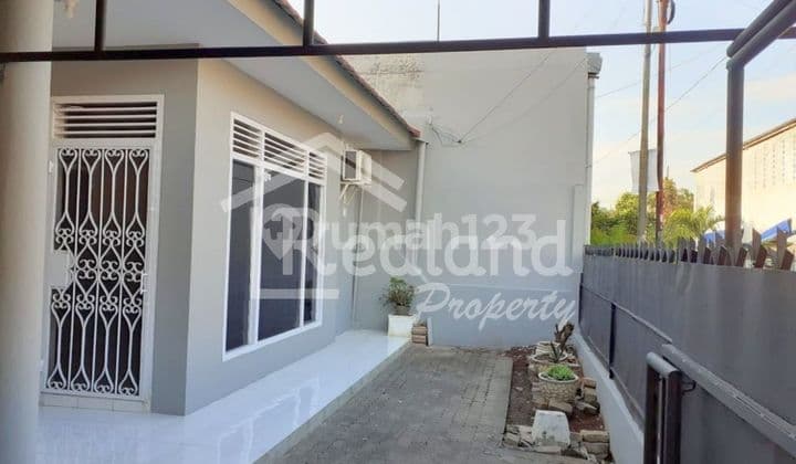 Rumah di Puspowarno , Semarang ( Vn 8702 )