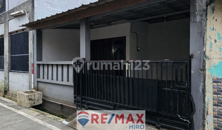 Dijual Rumah di Area Mustika Jaya Siap Huni dan Baru Renov