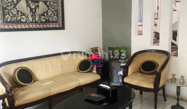 Dijual Cepat. Hot Sale. Rumah Asri. Terawat. Sektor 9. Bintaro