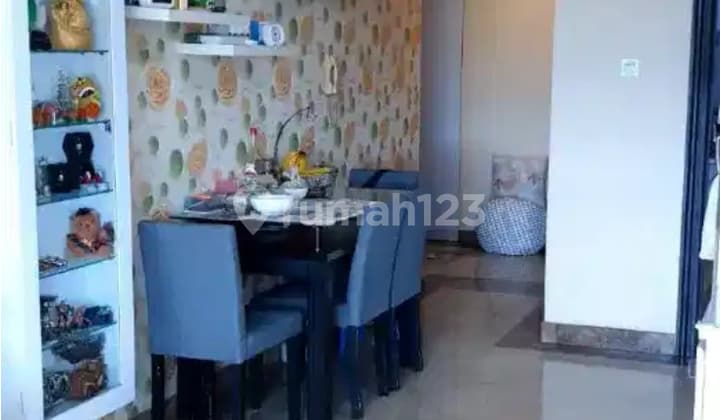 Apartment Riverside Full Furnished di Muara Karang.