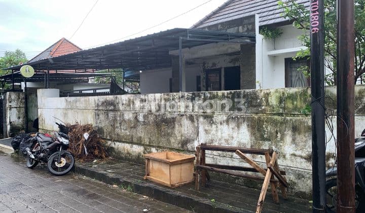 Rumah 1 setengah lantai di Tjampuhan