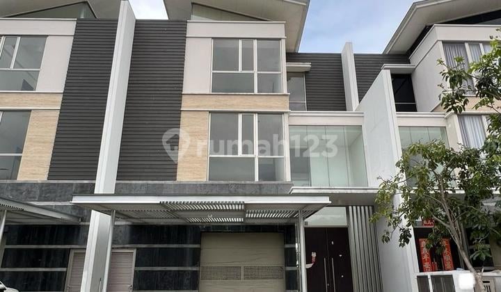 Disewakan Rumah Mewah Golf Island Signature PIK Siap Huni