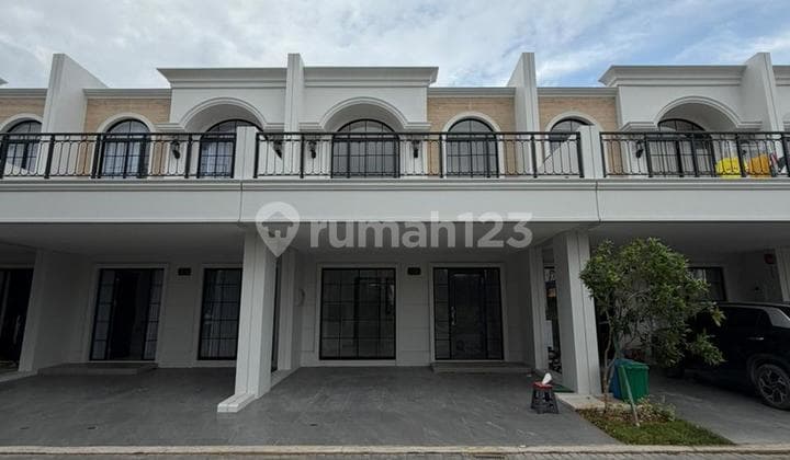 Disewakan Murah Rumah Modern Pik2 Strategis Siap Huni