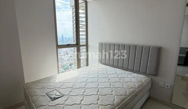 Disewakan Murah Apartemen Taman Anggrek Residence Siap Huni