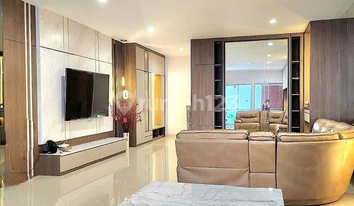 Disewakan Rumah Modern Mewah Golf Island PIK Siap Huni