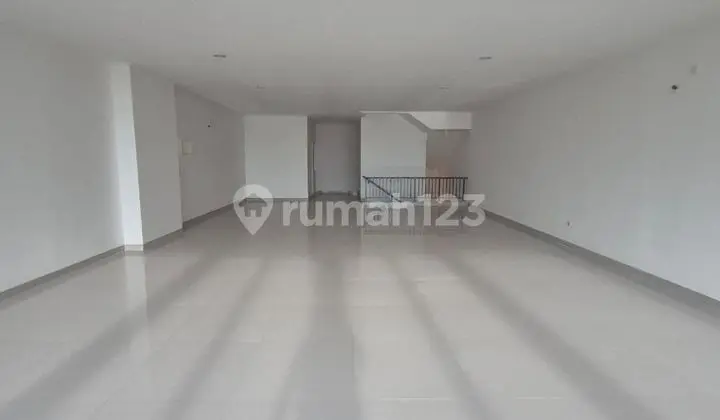 For Rent Soho Wallstreet Pik2 - 3 Floors, Suitable for Business & Office