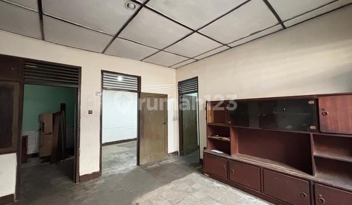 Tengah Kota Hitung Tanah Calon Rumah Kos