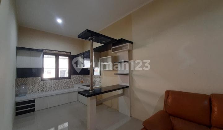 Tengah Kota Moh Ramdan Rumah Baru Bonus Kitchen Set