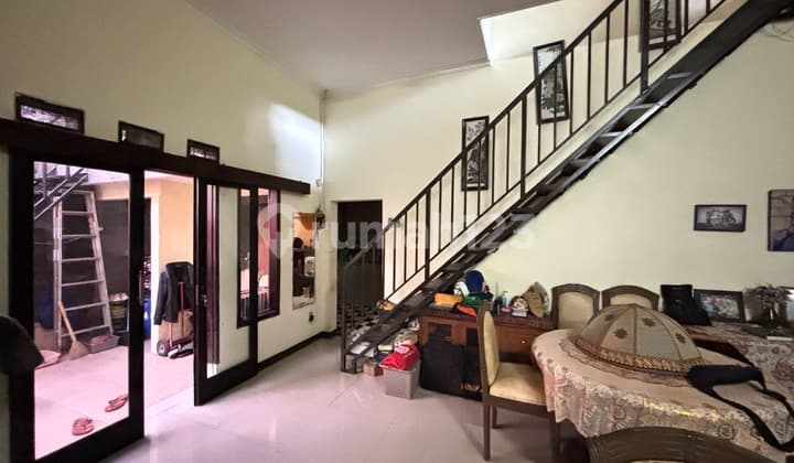 Tol Kopo Rumah Rapi Tanah Besar Jual Cepat