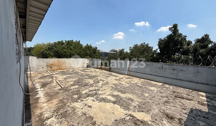 Ruko Rendeng Soekarno Hatta Mainroad Rooftop Full Beton