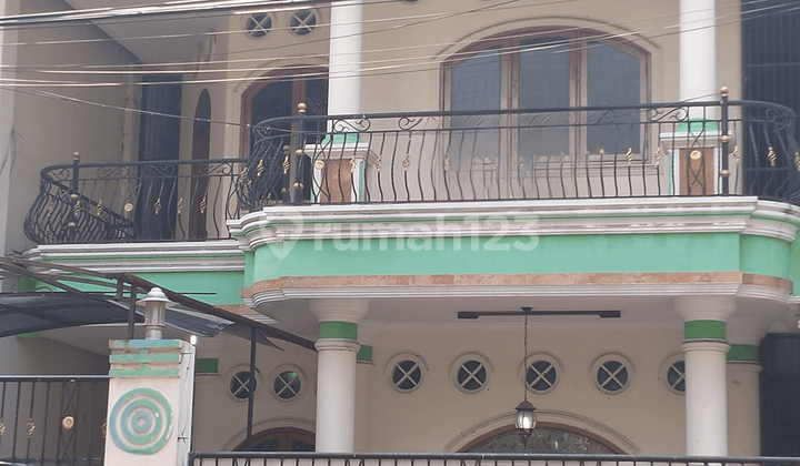 Dijual Rumah di Kramat VII Senen Jakpus Dijual Rumah di Kramat VII Senen Jakpus