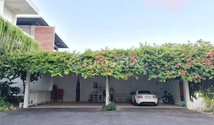 Luxury Spacious House in Sawangan Nusa Dua
