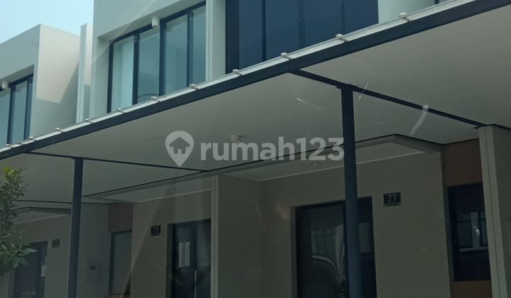 For Sale PIK 2 Millennial House 4.5 X10 Brand New