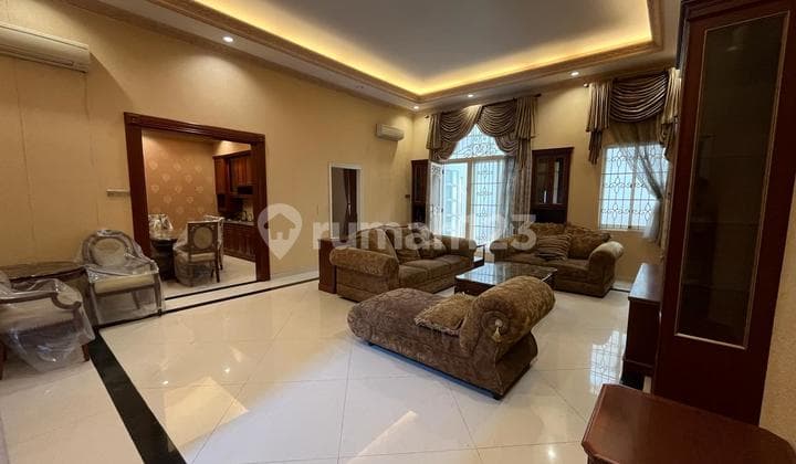 Dijual Rumah Pik Bukt Golf Mediterania 3 Lantai Shm