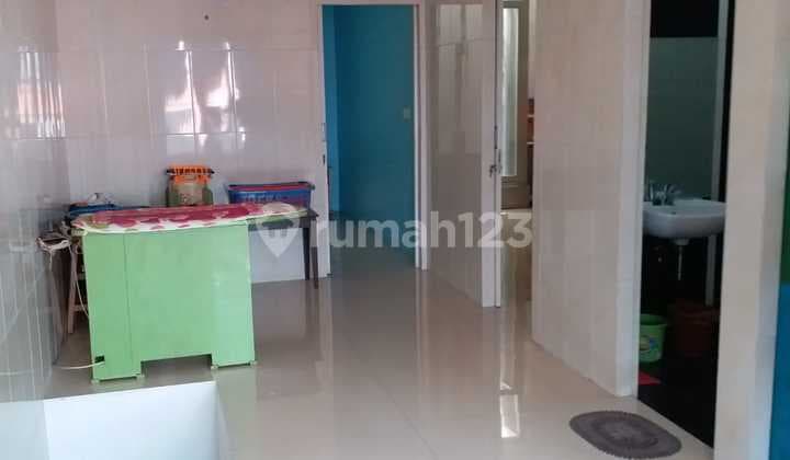 Dijual Rumah Taman Palem 3 Lantai 6x15 Dekat Mall Sedayu
