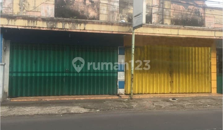Ruko Lokasi Strategis Daerah Tengah Kota Cocok Untuk Usaha