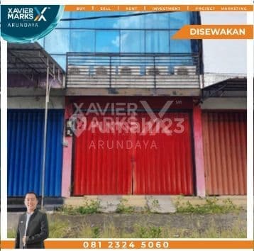 3-Story Shop House for Rent, Prime Downtown Location, Suitable for Business or Office Use.