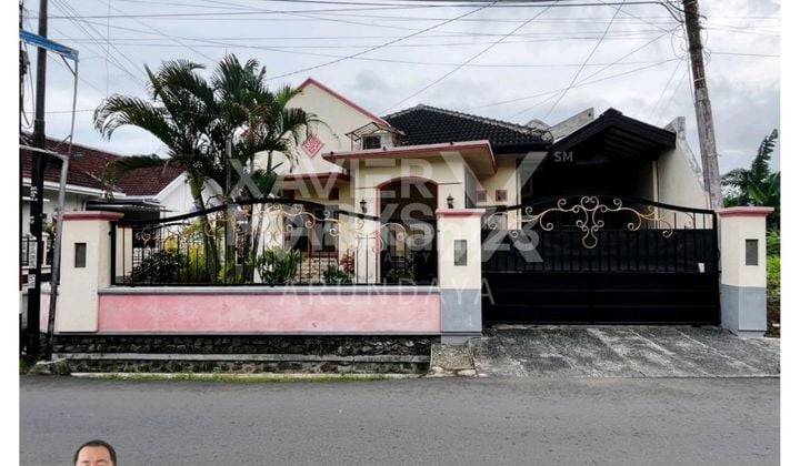 Rumah Luas Siap Huni Daerah Kota Dekat Kemana Saja