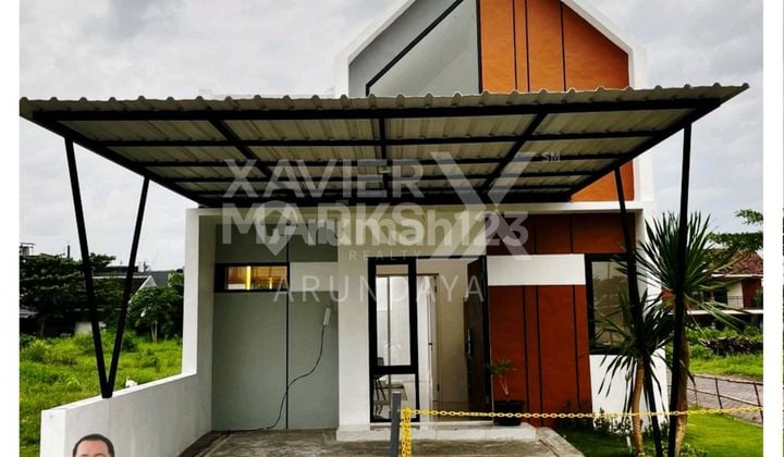 Modern Scandinavian Style House in the City Center Location