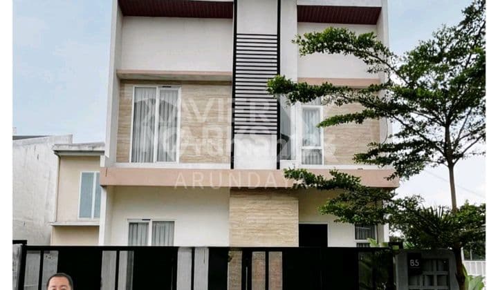 Rumah 2 Lantai Modern Minimalis Daerah Kota View Cakep