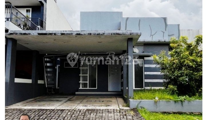 Rumah Sewa Luas Siap Huni Lokasi Tengah Kota