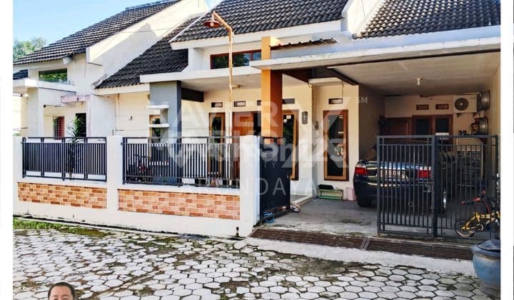 Rumah Modern Minimalis Lokasi Sumbersari Cocok Buat Investasi