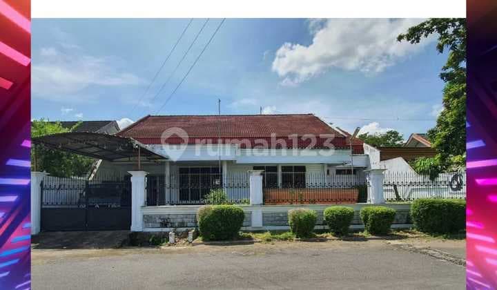 Sewa Rumah Luas Dekat Transmart Cocok Untuk Kantor Atau Keluarga Besar