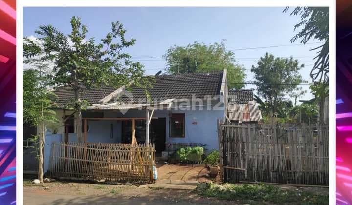 RUMAH HITUNG TANAH LUAS DEKAT HOTEL CEMPAKA HILL