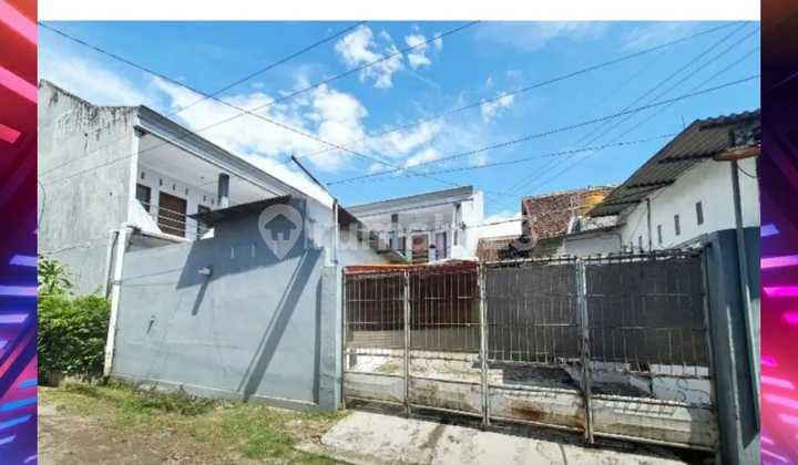 Active Boarding House and Shop in Jember Campus Area. Stay Proceed. Active Boarding House and Shop in Jember Campus Area. Stay Proceed.