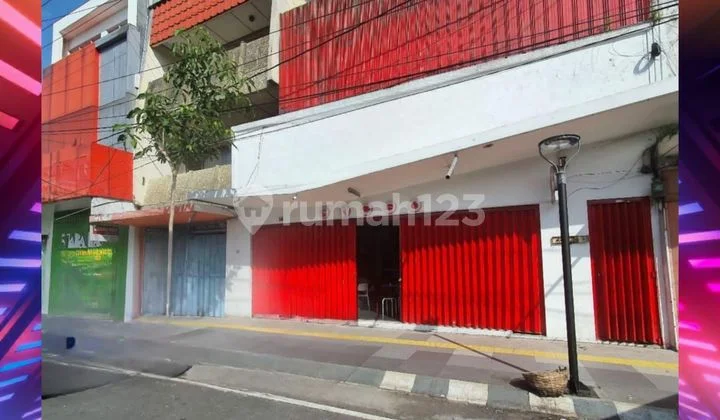 Sell Fast Productive Shop House in the Heart of Jember City Sell Fast Productive Shop House in the Heart of Jember City