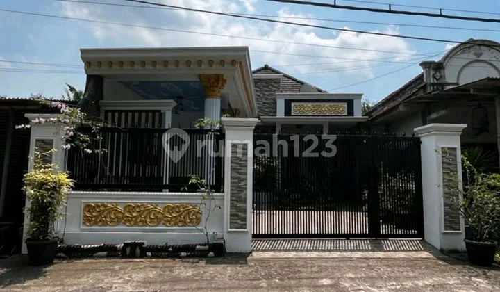 Minimalist Modern House Ready to Occupy by the Roadside in Semboro Tanggul Area Minimalist Modern House Ready to Occupy by the Roadside in Semboro Tanggul Area