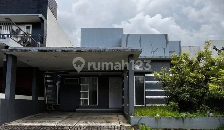Modern Minimalist House for Rent, Ready to Occupy in the Elite Argopuro Housing Complex, Jember. Modern Minimalist House for Rent, Ready to Occupy in the Elite Argopuro Housing Complex, Jember.