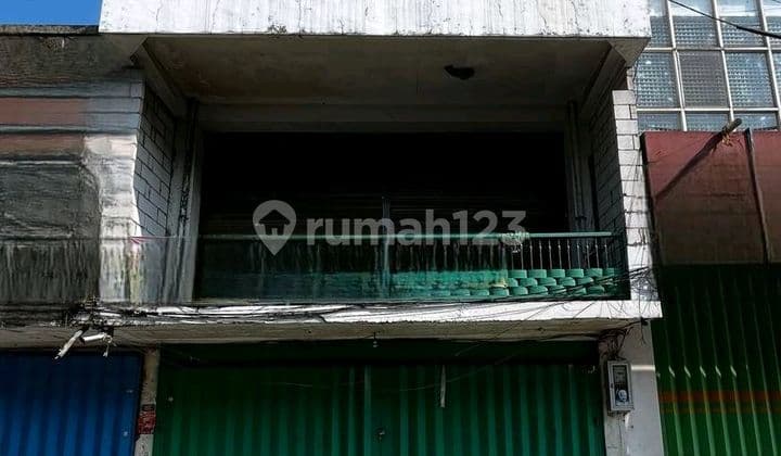 Sewa Ruko 4 Lantai Di Pusat Bisnis Kota Jember. Kondisi Bagus Siap Pakai