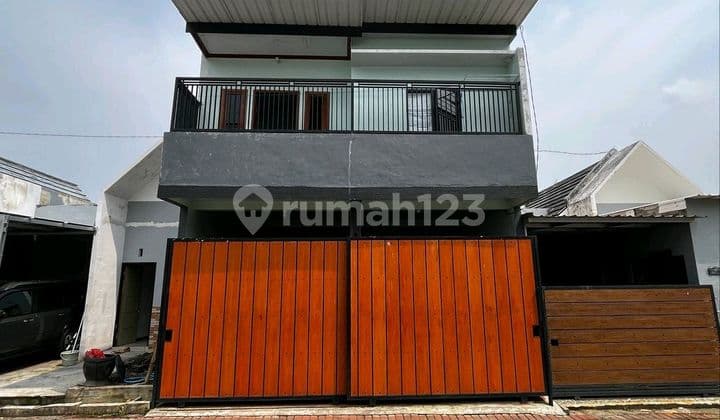 Rumah Modern Minimalis 2 Lantai Lokasi Dekat Rs Subandi Jember