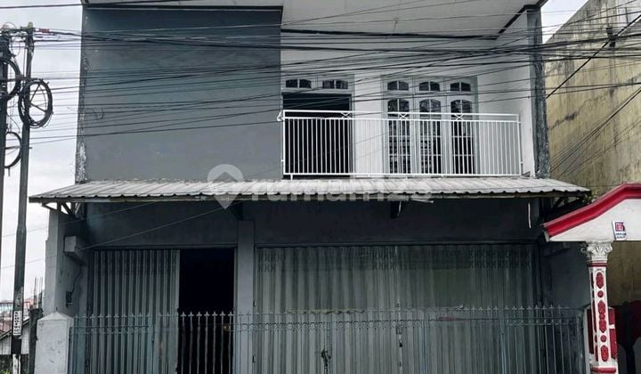 Sewa Ruko Plus Gudang 3 Lantai Di Tengah Kota Jember. Siap Pakai