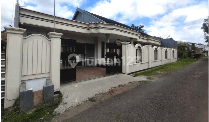 Dijual Rumah Mewah Siap Huni Dekat Rs Bina Sehat Jember