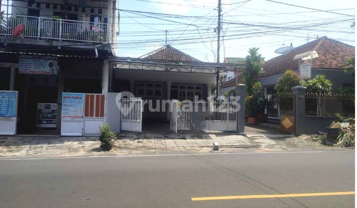 For Rent House by the Road Near RRI Jember