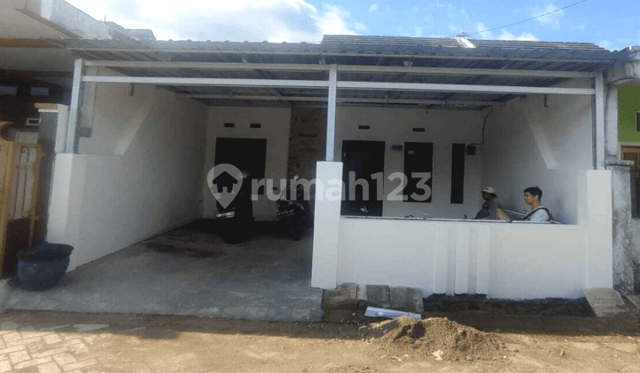 Dijual Rumah Murah Siap Huni Dekat Kantor Polsek Wirolegi Jember