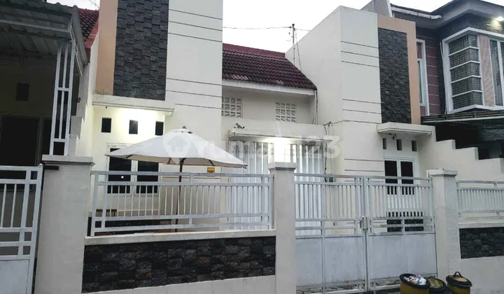 Dijual Rumah Kos Cewek Full Penghuni Full Perabot Dekat Unmu dan Unej Dijual Rumah Kos Cewek Full Penghuni Full Perabot Dekat Unmu dan Unej