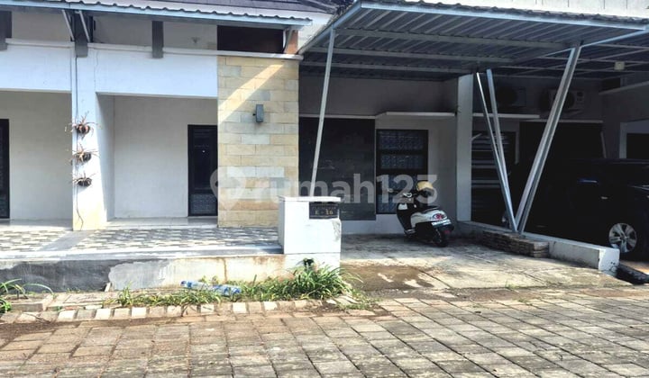 Disewakan Rumah Minimalis 2 Lantai Siap Huni Dekat Kota Disewakan Rumah Minimalis 2 Lantai Siap Huni Dekat Kota
