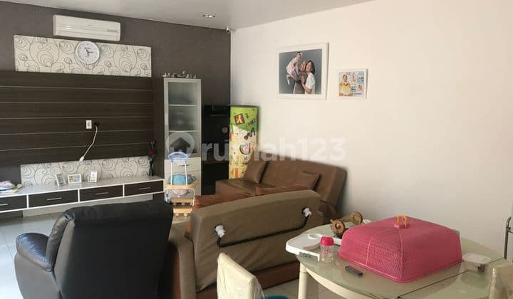 Nice house at an affordable price in BSD, near Rawabuntu station & toll road.