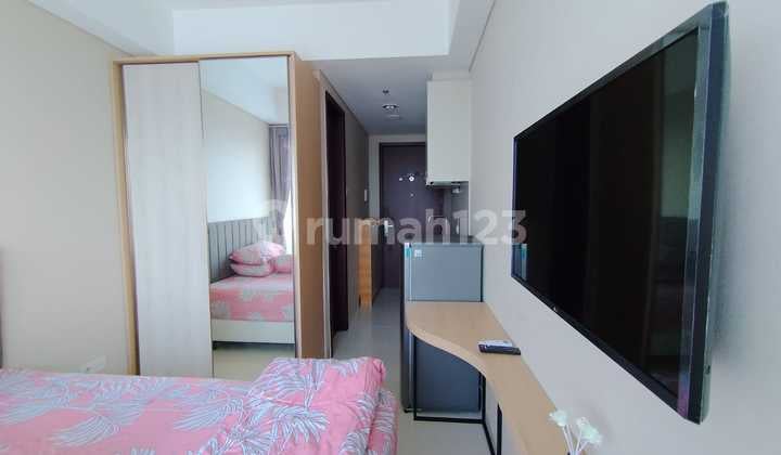 Studio Apartment Puri Mansion 21m² City View